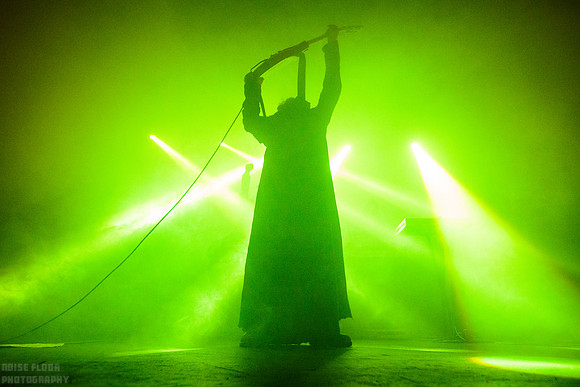 Sunn O)))